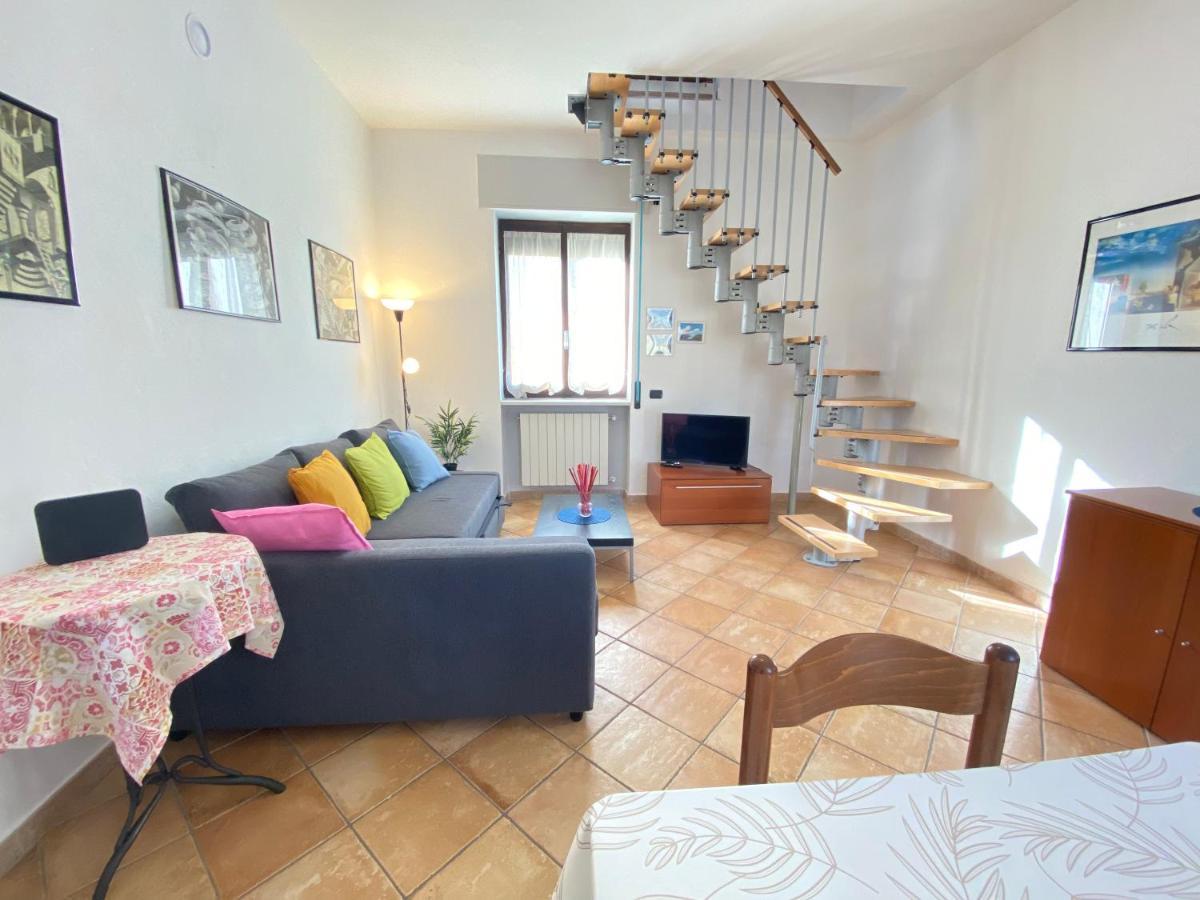 La Discografica, Elegante E Spaziosa Per Gruppi Apartment Trezzano Rosa Luaran gambar