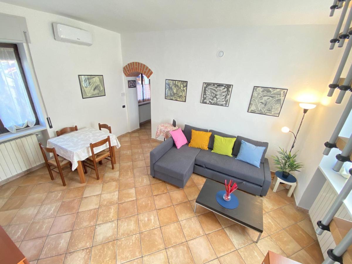 La Discografica, Elegante E Spaziosa Per Gruppi Apartment Trezzano Rosa Luaran gambar
